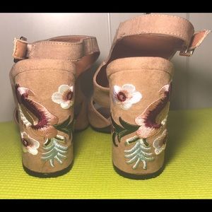 Charlotte Russe: Embroidered Suede Bootie (Size 7)